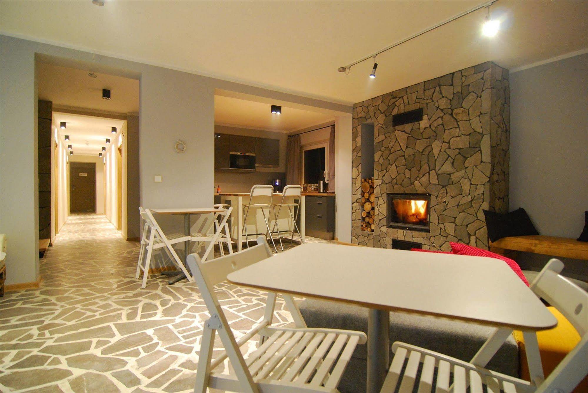 Karolinka Guest House Щирк Экстерьер фото